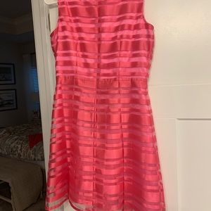 Beautiful flare and cover sheer overlea.   Won’t disappoint!